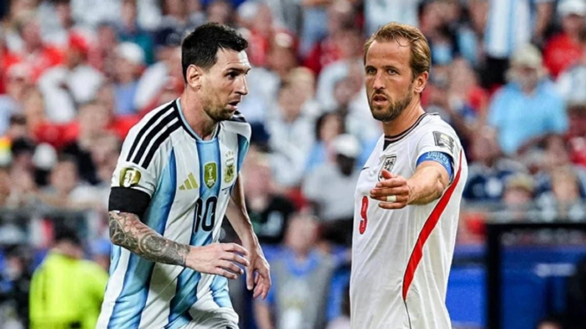 الأرجنتين تهزم إنجلترا بثنائية وتواجه إسبانيا في نهائي كأس العالم 2026
