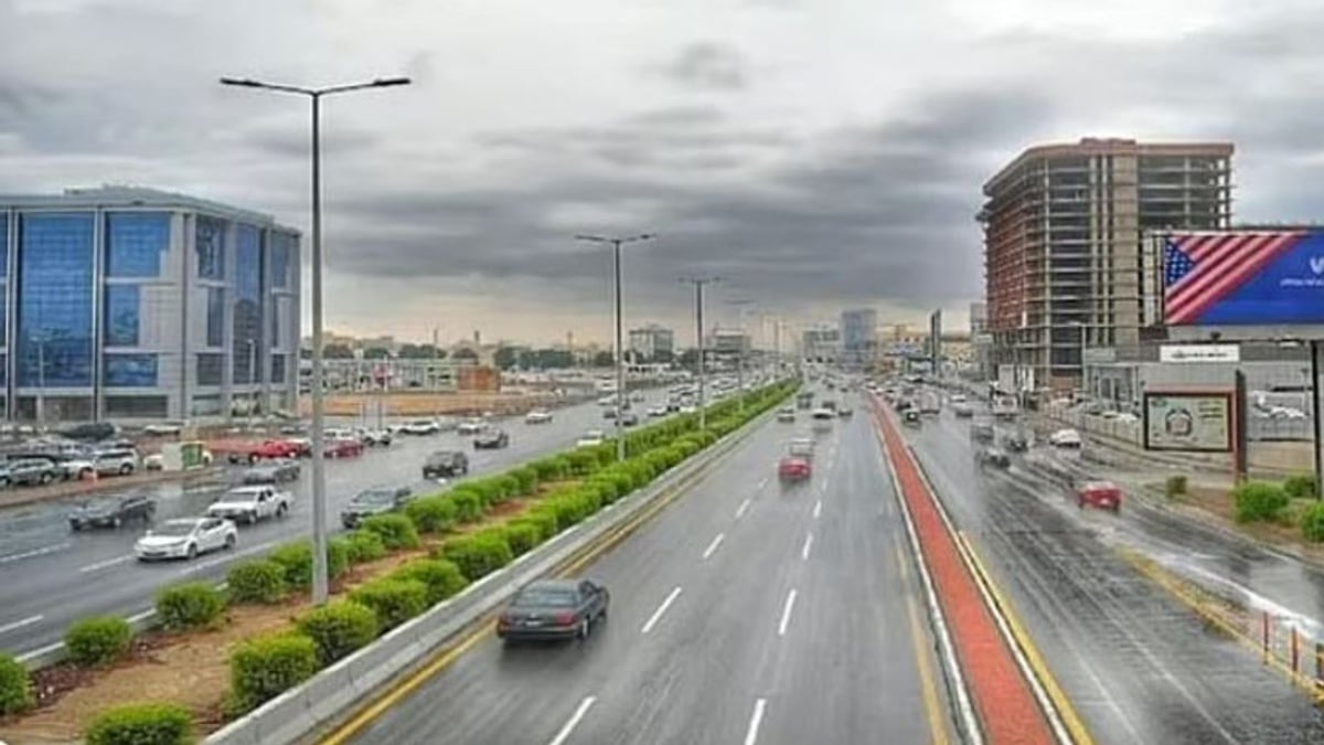طقس الأربعاء.. أمطار رعدية مصحوبة بزخات من البرد ورياح نشطة وارتفاع الحرارة على عدة مناطق
