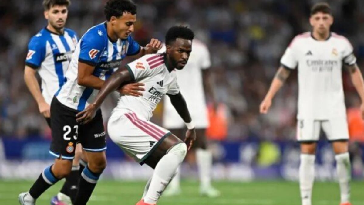 ريال سوسيداد يتغلب على إسبانيول في الجولة الثالثة بالدوري الإسباني