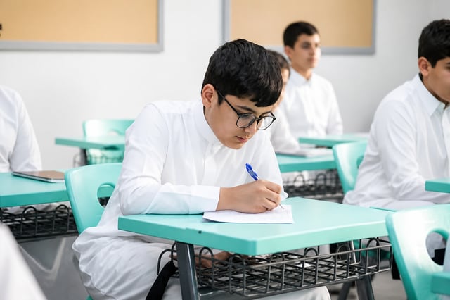 مسؤول: الفحص الطبي المبكر يسهم في اكتشاف مشكلات قد تؤثر في تركيز الطالب