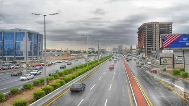 ارتفاع درجات الحرارة وأمطار رعدية على عدة مناطق في المملكة اليوم