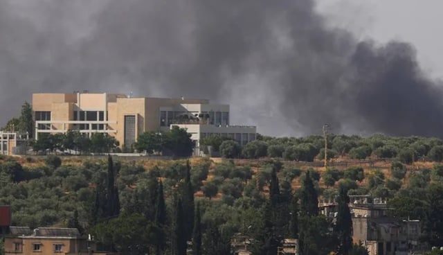 قبل محادثات روما.. تفجيرات وقصف مدفعي إسرائيلي جنوب لبنان