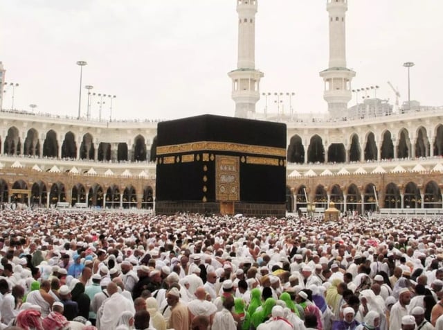 مركز العناية بضيوف الرحمن يقدم خدماته بـ11 لغة على مدار الساعة