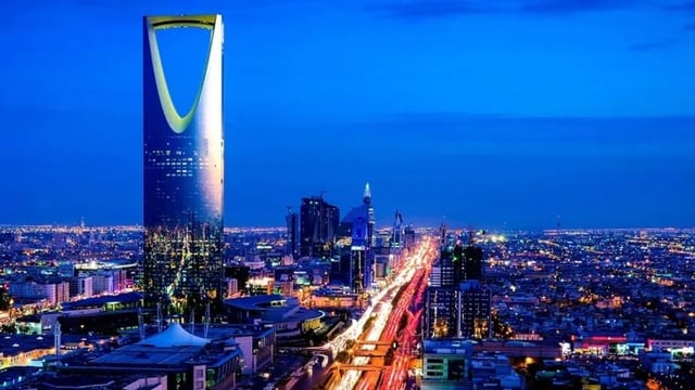 عقد التحول السعودي.. 10 أعوام أعادت تشكيل حياة الناس