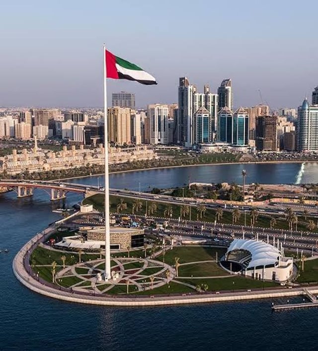 الإمارات تُدين بشدة الهجمات العدوانية على منشآت بترولية في المملكة