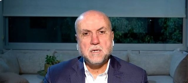 مستشار الرئيس الفلسطيني: إسرائيل لا تريد أن نتقدم خطوة واحدة نحو التهدئة والسلام الحقيقيين