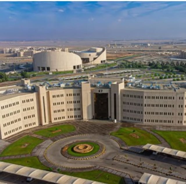 جامعة القصيم تطرح وظائف أكاديمية عبر منصة "قدرات"