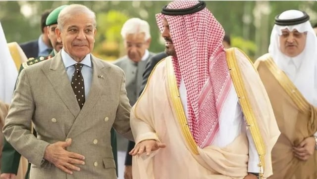 كاتب: زيارة رئيس وزراء باكستان للرياض تعكس عمق العلاقات السياسية والاستراتيجية