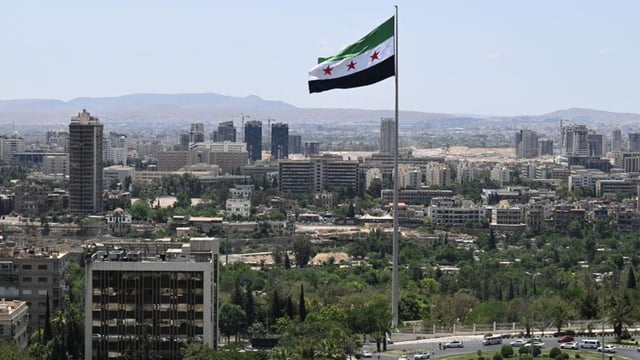 إيرادات سوريا تتضاعف يدعم الموازنة.. وتسارع الإنفاق يرفع العجز إلى مليار دولار