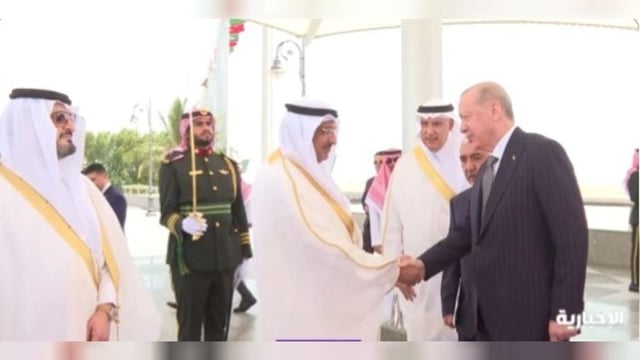 الرئيس التركي يصل جدة
