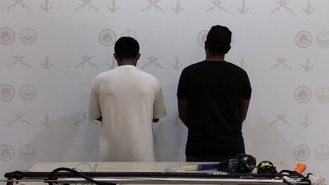 ضبط مخالفين للائحة الأمن والسلامة البحرية في ينبع لممارستهما الصيد دون تصريح