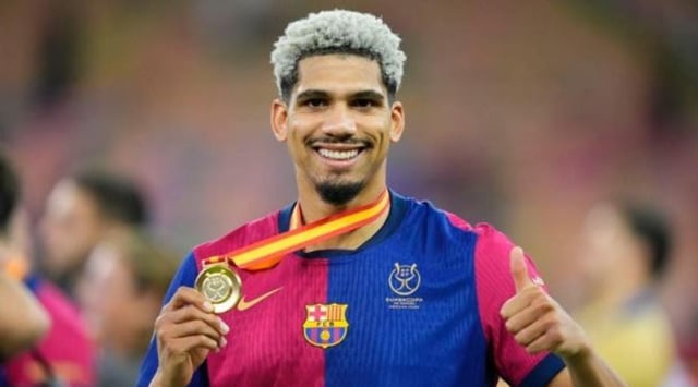 برشلونة يستبعد «بند الخوف» من إعارة أراوخو إلى ليفربول ويتيح له مواجهة الفريق