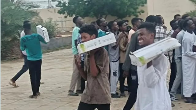 مركز الملك سلمان للإغاثة يواصل توزيع المساعدات الغذائية في السودان