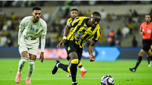 الاتحاد يستضيف الحزم في الجولة الثالثة من دوري روشن للمحترفين