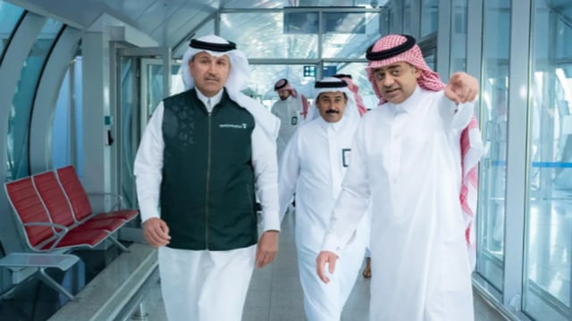 وزير النقل والخدمات اللوجستية يزور مطار الأمير سلطان بن عبدالعزيز الدولي بتبوك