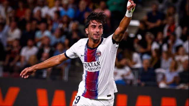 باريس سان جيرمان يتعادل مع رين بهدفين في الدوري الفرنسي