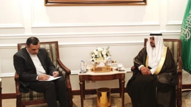 مندوب المملكة الدائم لدى منظمة التعاون الإسلامي يلتقي نظيره الإيراني