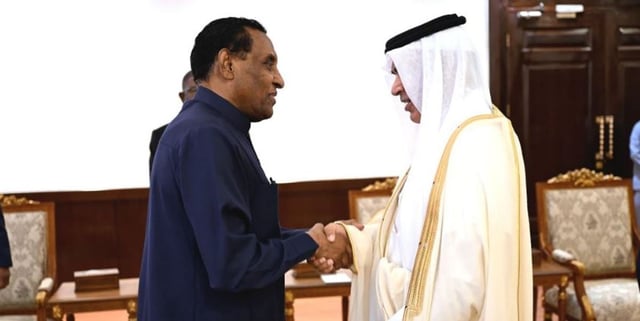 رئيس الوزراء السوداني يستقبل سفير خادم الحرمين الشريفين