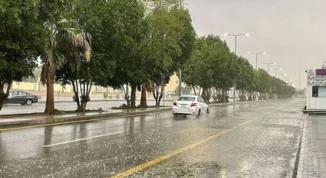 طقس المملكة الثلاثاء.. أمطار رعدية مصحوبة بزخات من البرد ورياح نشطة على عدة مناطق