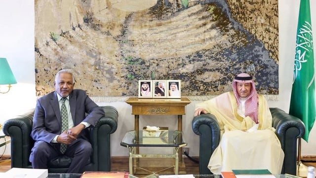 نائب وزير الخارجية يستقبل السفير السوداني في الرياض لبحث العلاقات الثنائية
