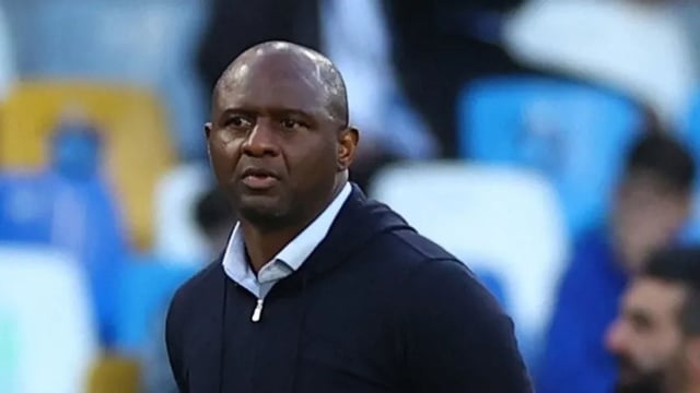 الاتحاد السنغالي يعيّن باتريك فييرا مدربًا للمنتخب