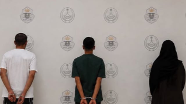 دوريات الأمن تباشر واقعة مشاجرة بين شخصين وفتاة بمدينة الرياض