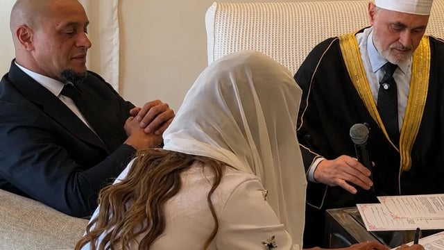 هل اعتنق روبرتو كارلوس الإسلام؟ أنباء متداولة وغياب التأكيد الرسمي