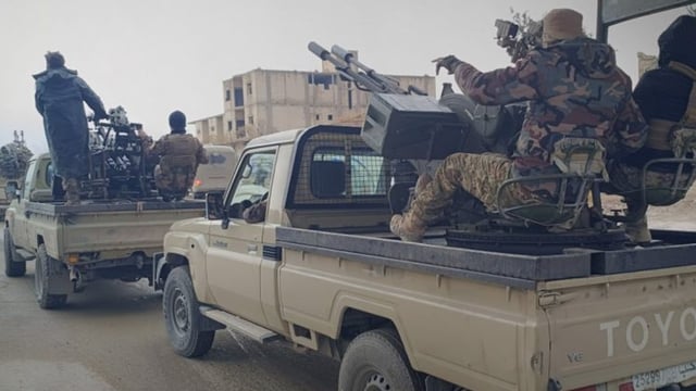 مقتل جندي بالجيش السوري وإصابة اثنين آخرين شرقي دير الزور