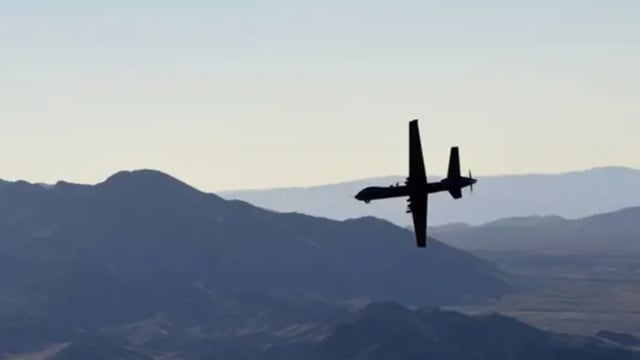 إصابة شخص باستهداف سيارته بمسيرة للاحتلال غربي دمشق