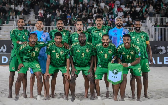أخضر الشاطئية يُدشّن معسكره في الرياض استعدادًا لكأس آسيا 2026