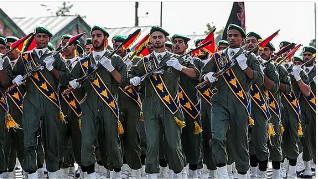 الحرس الثوري الإيراني يحدد شروط إنهاء الحرب مع الولايات المتحدة