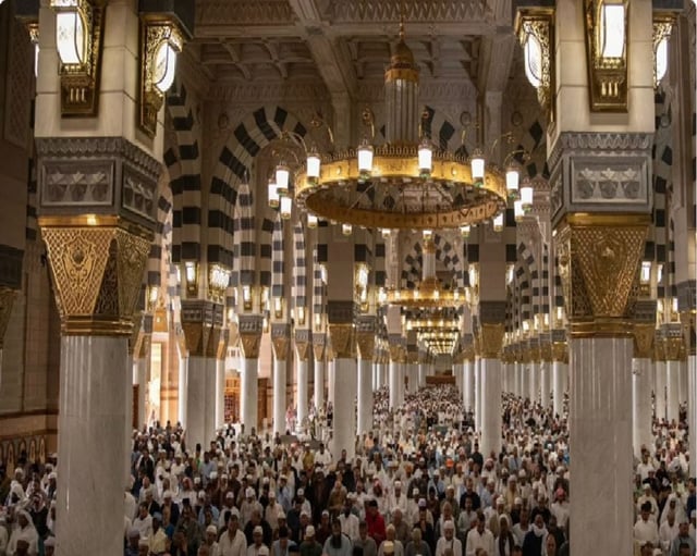 خطيب المسجد النبوي: بلاد شرفها الله بخدمة الحرمين الشريفين وموطنا للعقيدة ومنارة للعلم