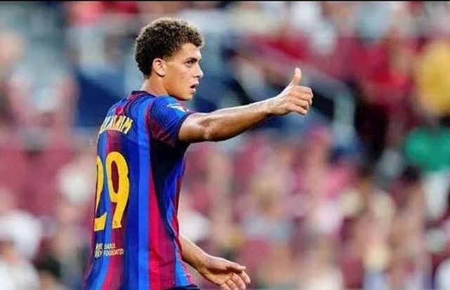 حمزة عبد الكريم في قائمة برشلونة لمواجهة فينورد بدوري أبطال أوروبا