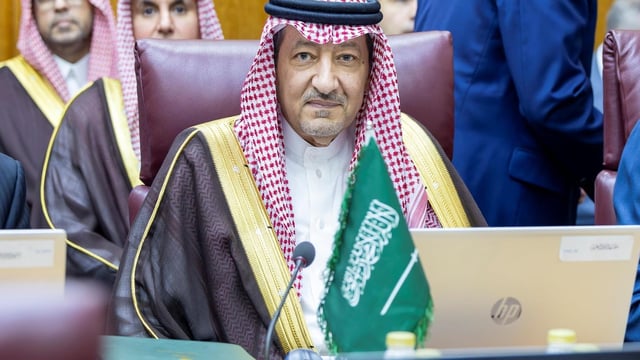 نائب وزير الخارجية يشارك باجتماع مواجهة سياسات الاحتلال الإسرائيلي في القدس