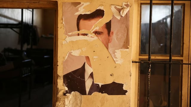 القضاء الأمريكي يحكم بالسجن 60 عاماً على مسؤول سوري سابق بتهم تعذيب