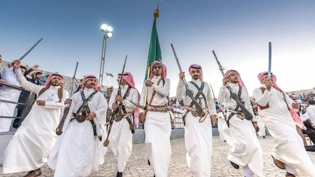 في اليوم الوطني الـ96.. العرضة السعودية تستحضر أمجاد الوطن