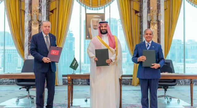 وزير الدفاع الباكستاني: أي هجوم على السعودية قد يُفعّل «اتفاقية مكة للدفاع المشترك»