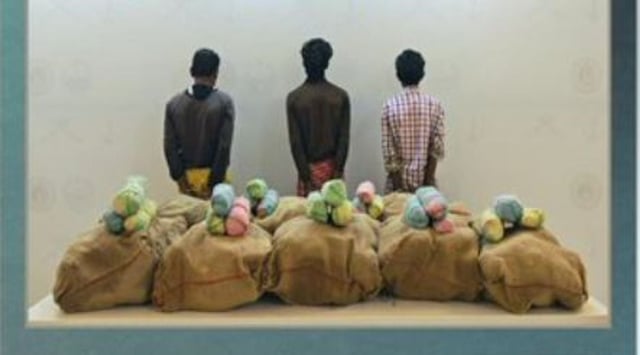 القبض على 3 مخالفين يمنيين لتهريبهم 160 كيلوجراما من القات بجازان