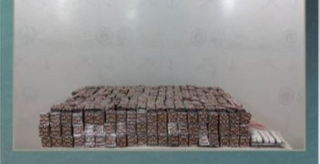 إحباط تهريب 240 ألف قرص مخدر و8 كيلوجرامات من الحشيش بجازان