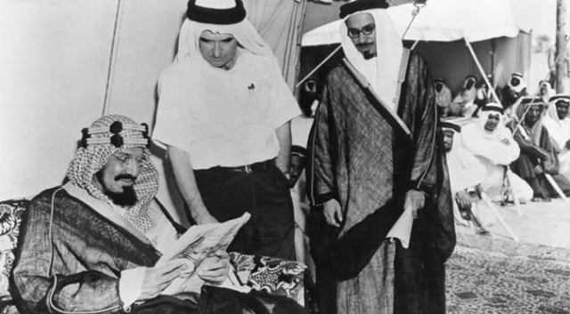 اليوم الوطني.. اهتمام الملك عبدالعزيز بالنشر العلمي والتراثي ركيزةً جوهريّةً من ركائز بناء الدولة