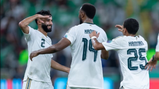 «الأخضر» يضرب عُمان بثلاثية نظيفة ويتأهل لنصف نهائي «خليجي 27»