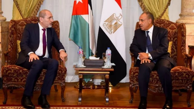 وزيرا خارجية مصر والأردن يبحثان التطورات الإقليمية