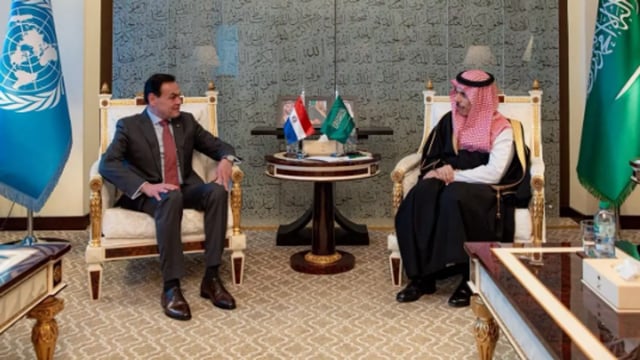 وزير الخارجية يوقع اتفاقية الإعفاء المتبادل من التأشيرات لحاملي الجوازات الدبلوماسية والخاصة مع باراغواي