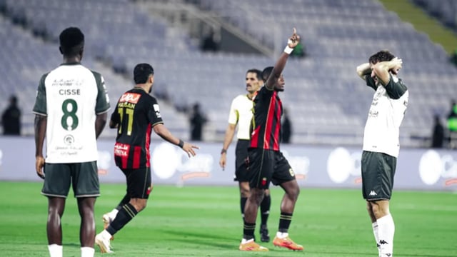 الرياض يكسب الخلود بثنائية في ختام الجولة السابعة من دوري المحترفين