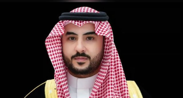 وزير الدفاع يبحث مع نظيره الماليزي آفاق التعاون الثنائي والجهود المبذولة تجاه التطورات الإقليمية الراهنة