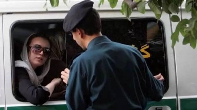 دوريات الإرشاد تعود إلى شوارع إيران قبيل الذكرى الرابعة لمقتل مهسا أميني