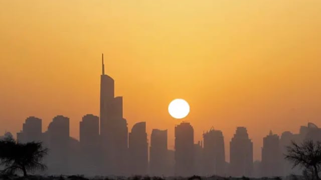 دراسة: التعرض للضوء الساطع يؤدي لتحسين النوم وزيادة نشاط كبار السن
