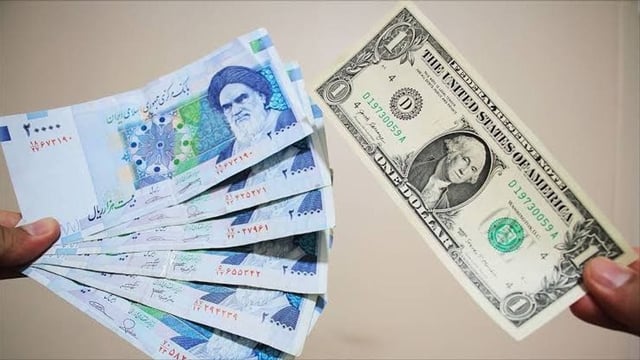 العملة الإيرانية تواصل الهبوط.. والدولار يتجاوز 228 ألف تومان