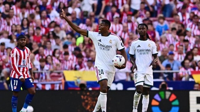ريال مدريد ينتقد التحكيم بعد خسارته أمام أتلتيكو مدريد في ديربي العاصمة