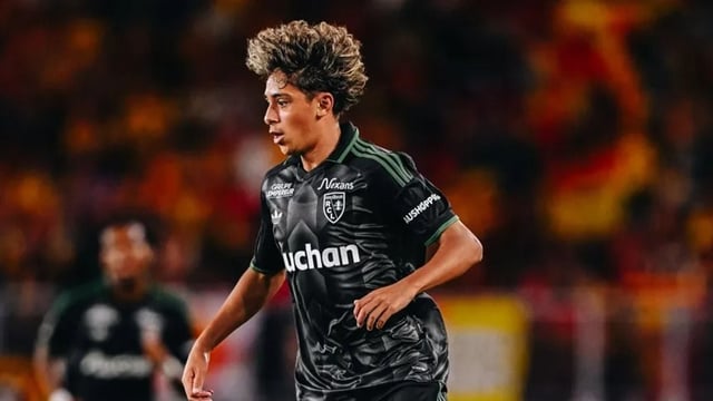 قصة مزيان مسلوب.. أصغر لاعب يسطع في سماء الدوري الفرنسي